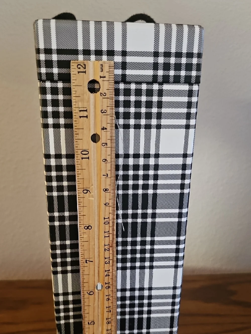 Old NavySupply Co. Plaid Black and White Wine Gift Box